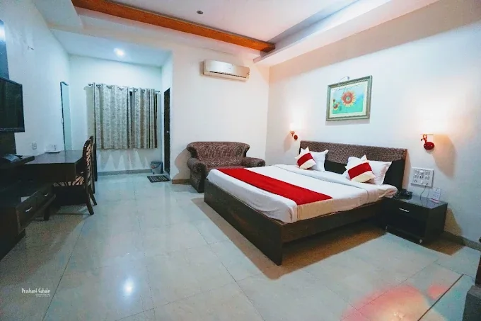 Ranjeet Hotel project photograph 3
